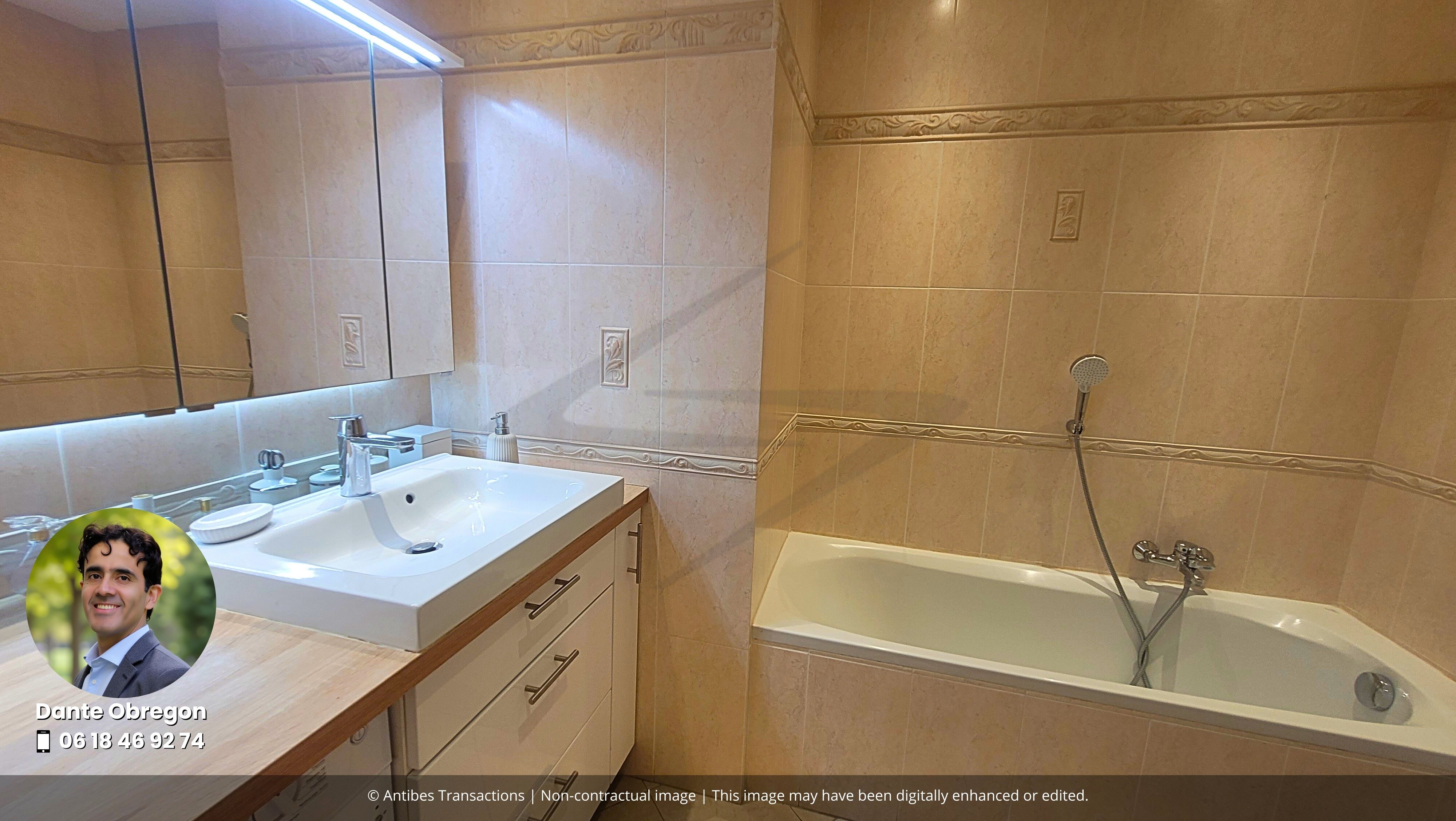 View of the bathroom