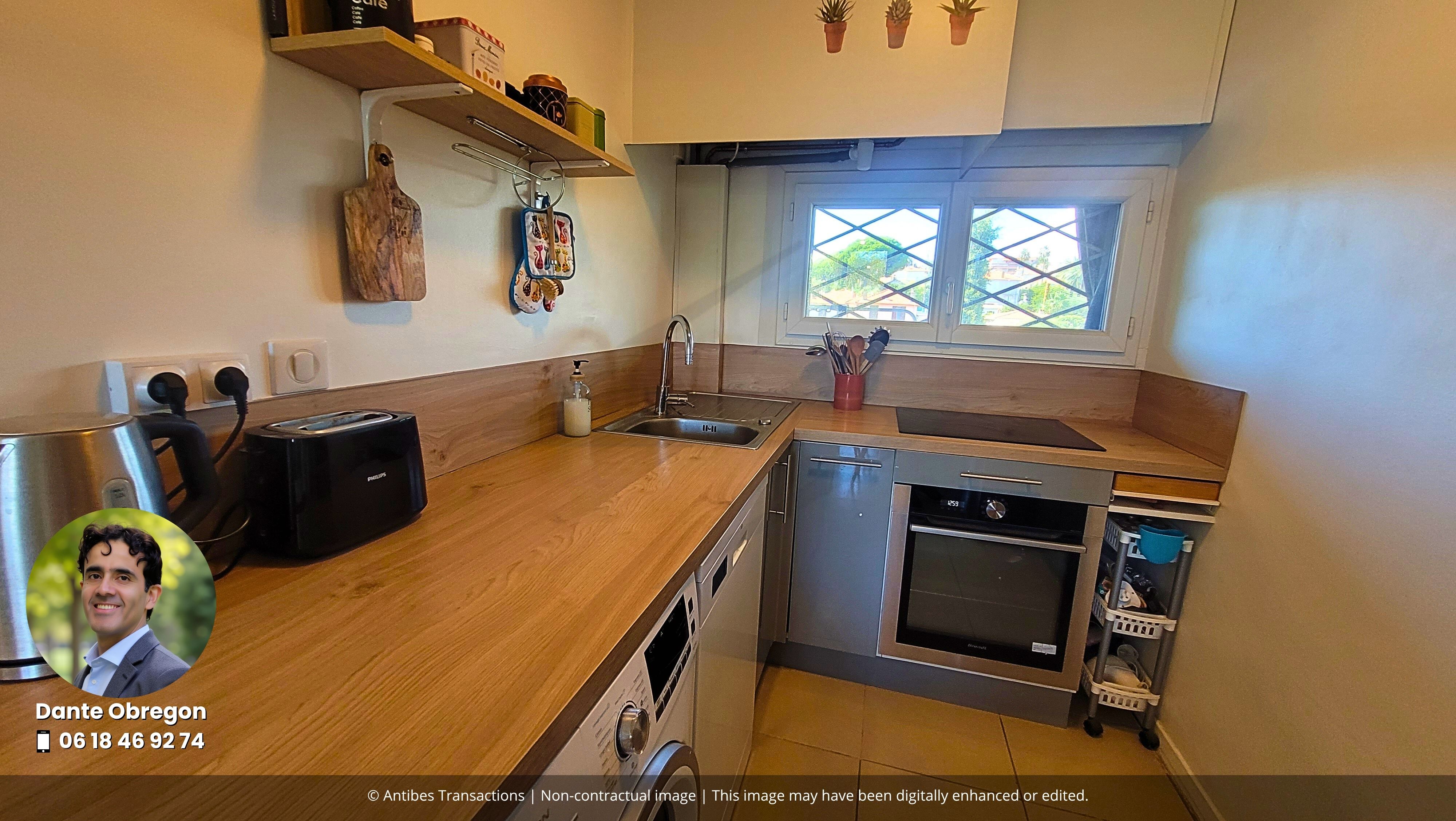 View of the open-plan kitchen