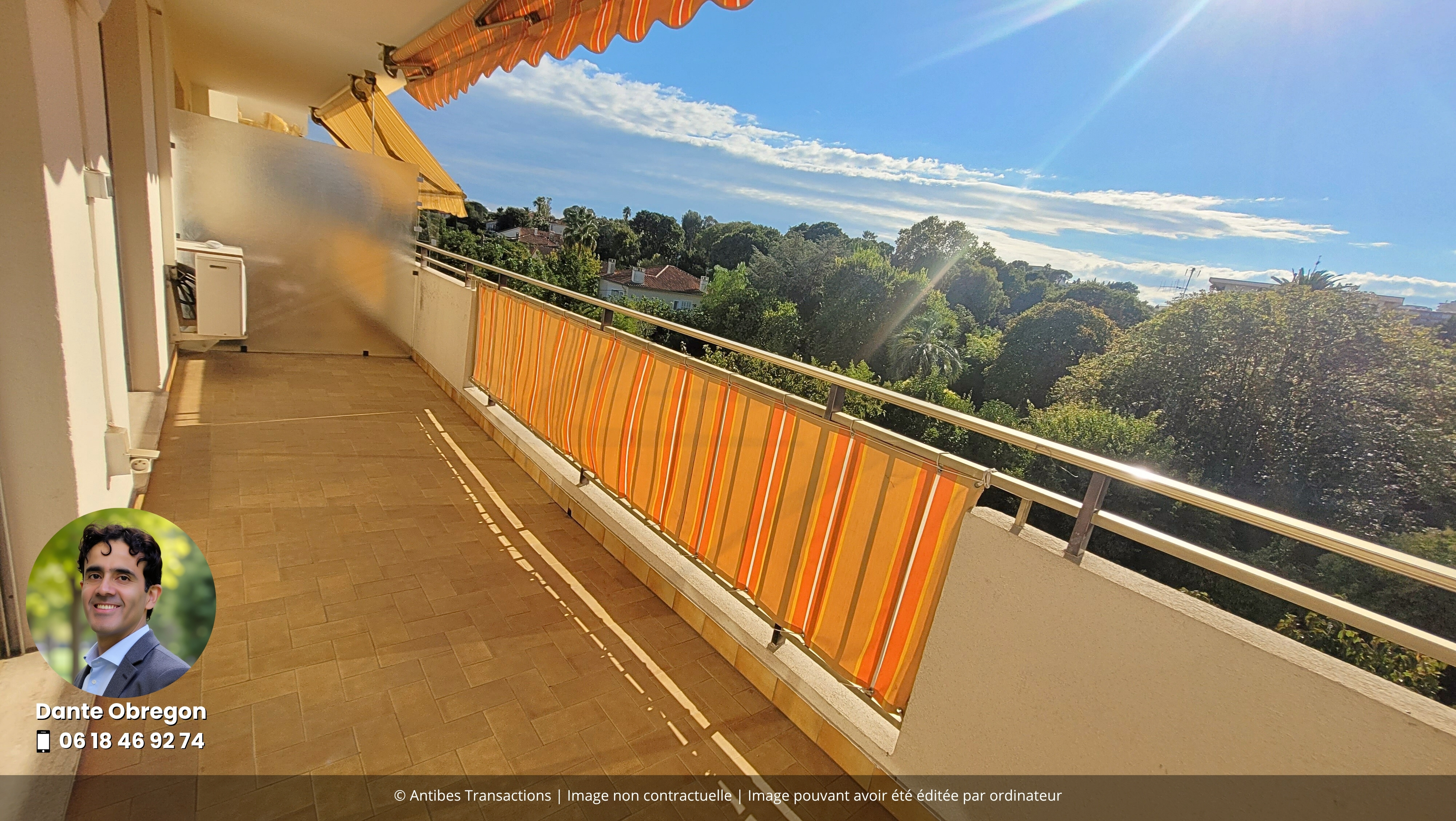 Vue du balcon desservant 2 des 3 chambres