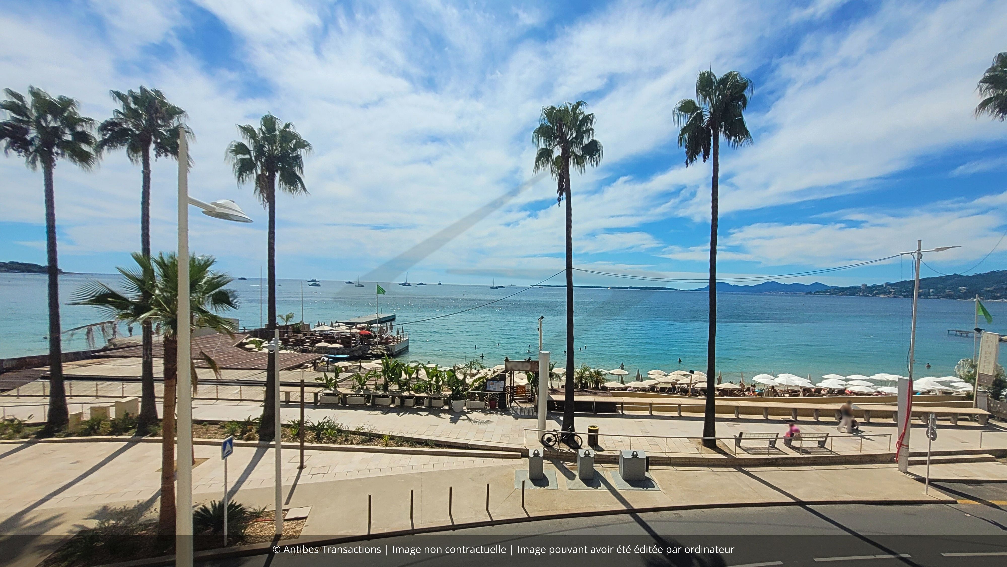 Magnifique vue mer depuis le balcon