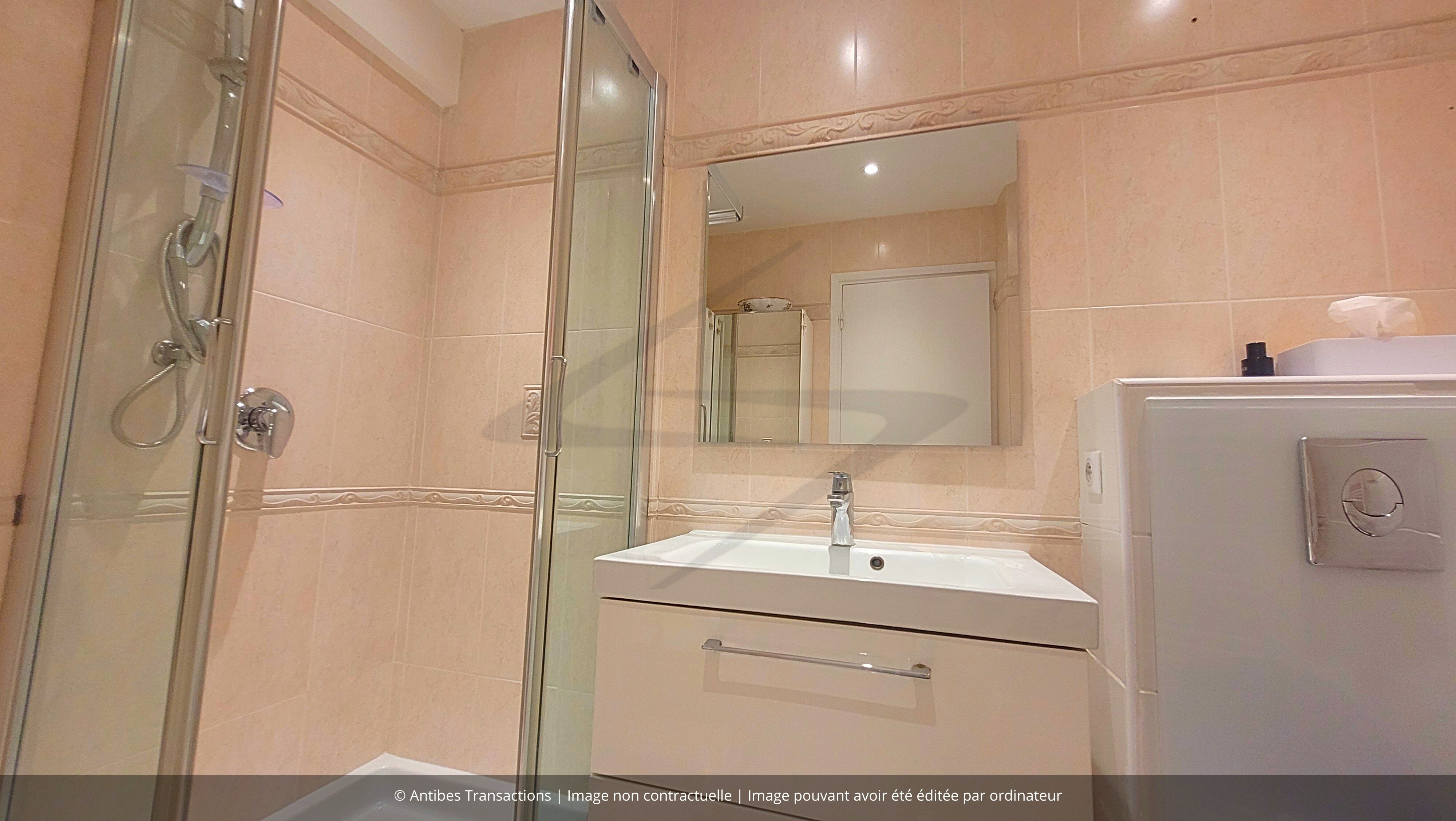 Vue de la salle d’eau