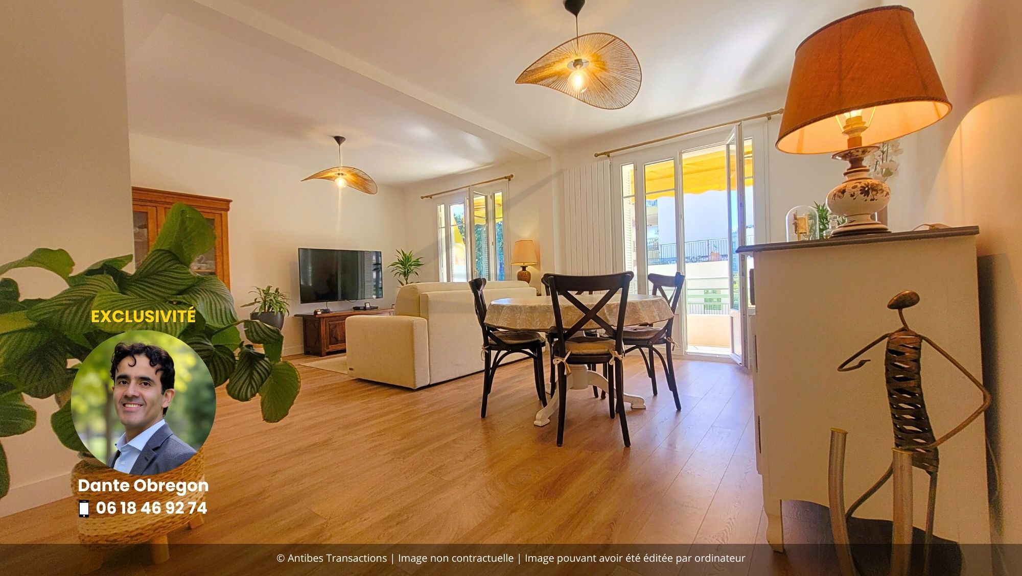 Vue du séjour/salle à manger