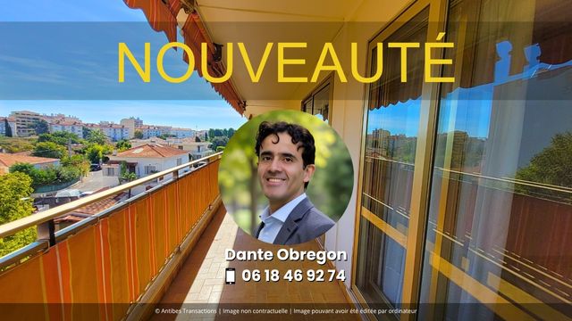 photo du balcon d'un appartement